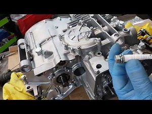 An Idiots Guide to Rebuilding a Suzuki GT750 - The Infamous Bolt 13