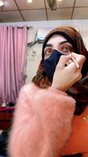 Daily Makeup Look: Mini Vlog Insights