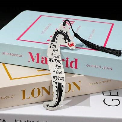 "I'm Not A Book Worm, I'm A Book Wyrm" Men Dragon-Shaped Bookmark Gift: Cool Page Marker, Dragon-Shaped Metal Bookmark, Excellent Reading Gift, Suitable For Teenagers, Men, And Adults, Office And Study Supplies. | SHEIN