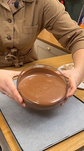 Gingerbread House! Check out the charming touch – a working chimney 🎁🏡 | Chefclub Network