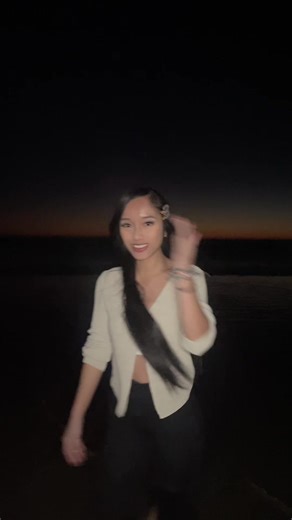 First time at the beach with my girls 🥹 | beach