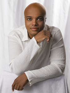 New Year's Eve Concert Features Star Soloists