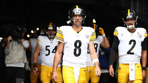 Aaron Rodgers ties record with 28th four-touchdown, zero-pick game