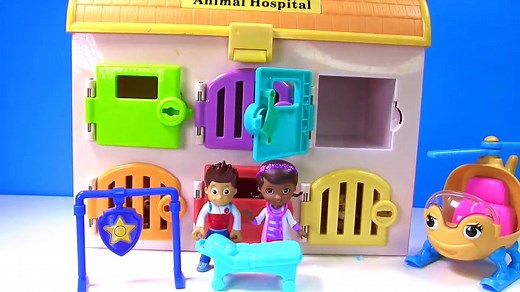 Fizzy Has Fun With Paw Patrol In Animal Hospital