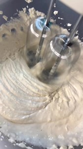 Crescent Cannoli Cups for the easy dessert win!! A fun delicious twist on a classic dessert.😋 (ig/themoneymichelle) | Hardcore Italians