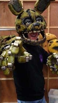 TRYING ON THE FNAF 2 MOVIE SPRINGTRAP ❗️❗️❗️ #fnaf #fnafmovie #shorts