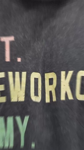 RPE explained (without the fluff): RPE = Rate of Perceived Exertion. It’s a scale (usually 1–10) that tells you how hard a set actually feels, not just what’s written on paper. • RPE 6 → You could do ~4 more reps • RPE 7 → ~3 reps left • RPE 8 → ~2 reps left • RPE 9 → ~1 rep left • RPE 10 → Max effort. No reps in reserve. Why use it? Because strength isn’t linear. Sleep, stress, nutrition, and recovery change daily. RPE lets you auto-regulate load while still training with intent. Same program. 