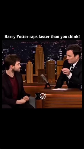 @pastscopee on Instagram: "Daniel Radcliffe surprised audiences during a 2014 appearance on The Tonight Show Starring Jimmy Fallon when he flawlessly performed a rapid-fire rap from Blackalicious' "Alphabet Aerobics." What began as a casual interview instantly turned into a showcase of precision, memory, and rhythm, with Radcliffe delivering the entire alphabet-based verse at speed and without hesitation. The moment went viral, revealing a side of the actor far removed from his Harry Potter imag