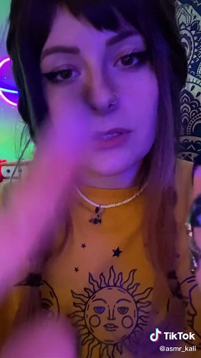 ASMR KALI sur TikTok
