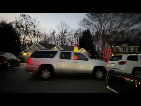 Which House Has the Best Christmas Lights?