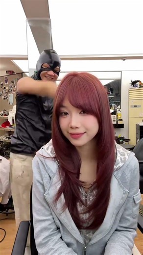 混的店3.0 今天展示的是高层次➕雾感粉棕。 虎牙小姐姐说最后一个镜头送给我的粉丝们#贵阳wokeup#贵阳wokeup理发店#贵阳wokeup二次元染发工作室#贵阳wokeup二次元理发#混的店