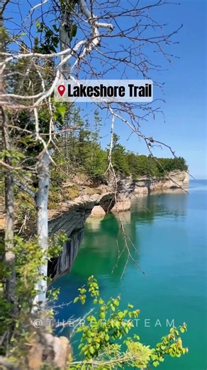 🍂 Fall in Michigan = hiking season. Crisp air, fiery colors, and the Great Lakes as your backdrop. Here are 10 trails with views you’ll never forget 👇 🥾 Manistee River Trail (Mesick) – 11 miles of river views, bridges, and waterfalls. 🥾 Lakeshore Trail (Munising) – 42 miles along Pictured Rocks cliffs and Lake Superior. 🥾 North Manitou Island (Leland) – 30 miles of wilderness trails historic ruins. 🥾 Silver Lake Sand Dunes (Mears) – Trek across rolling dunes along Lake Michigan. 🥾 Waterlo