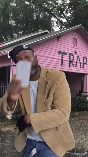 Supa Man Rollo🤳🏽 | Robert Williams Films