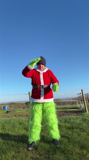 Wake up and feel the energy #taichi #morningmotivation #funny #music #positivemood #positivevibe