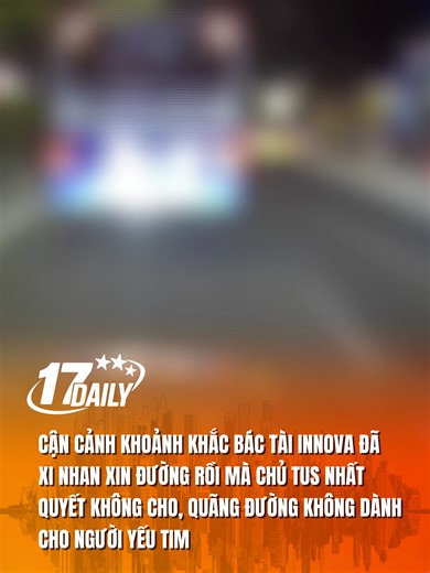 Cận cảnh khoảnh khắc bác tài innova đã xi nhan xin đường rồi mà chủ tus nhất quyết không cho, quãng đường không dành cho người yếu tim. #17daily #17network #hanoi #giaothongvanminh #giaothong #antoan #xh