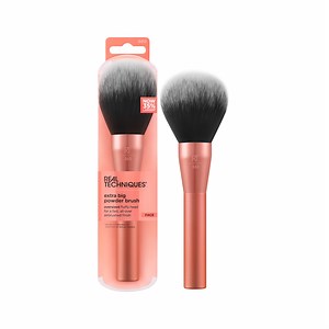 Real Techniques Extra Big Powder Brush, Large Makeup Brush for Powder, 1 Count
