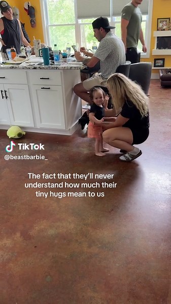 Being an aunt is the best 😭