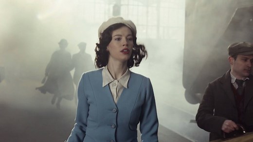 Quand Lacoste nous fait traverser les âges dans sa sublime nouvelle publicité "Timeless" 😳 | Dans Ta Pub