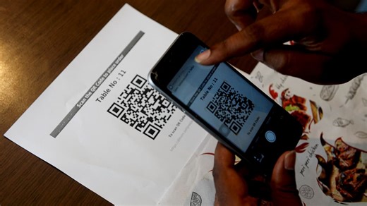 Restaurants, amendes, locations: attention au "quishing", l'arnaque aux faux QR Codes
