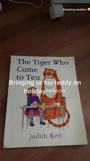 Sorry if the transitions are bad #teddybear #holiday