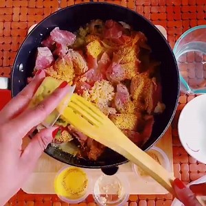 Hola! It’s Isimplyamflor just following up with a little video tutorial for the carne de res (beef stew)!! Enjoy! | Whole30 Recipes