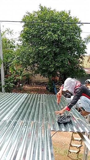6.6M views · 18K reactions | this is how to install a tin roof | Phetris Baja 45 | Facebook