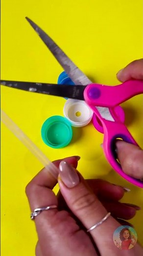 LID STRESS TOY: SO FUN TO SQUEEZE 😳🧡