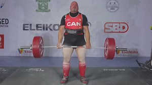 Peter Michaud soulève 280 kilos et devient champion du monde