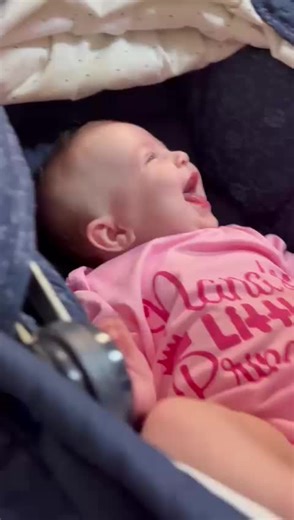 our sweet babies first giggles with her great nanny, proud mummy and daddy @🇬🇧Mancunian Carl🇬🇧🎮 #daughter #rainbowbaby #firsttimemom