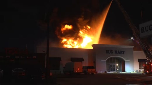 HFD monitoring air levels Saturday after 2-alarm fire near Southwest Freeway early Saturday