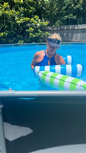 Watch Easy Fun pool rafts for floating on Amazon Live