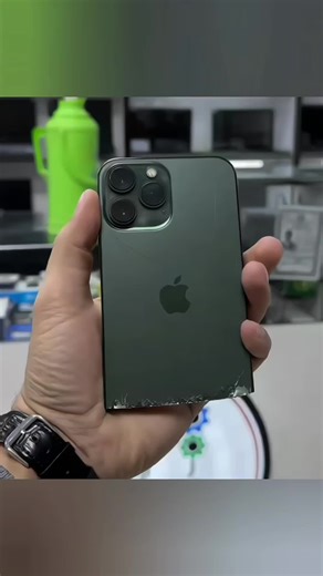 iPhone 13 Pro Max brutally CUT in half! 😱💚 See the insane internals & shattered glass up close! #Apple destroyed 🔪✂️#iPhone #iPhone13ProMax #CutInHalf #iPhoneDestroyed #Apple #Teardown #Destruction #Viral #Shorts #YouTubeShorts #Tech #Gadget #Satisfying #Shock #iPhoneCut #DestroyedPhone #AppleDestruction #ViralShorts #Trending