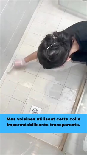 J’en avais assez des fuites, des infiltrations, des réparations coûteuses… jusqu’à ce que je découvre AquaSeal™. Avant : murs humides, fissures, dégâts d’eau persistants. Après : une barrière étanche invisible et solide, même dans les zones les plus sensibles. ✅ Transparent, non toxique, sans odeur ✅ Adhère à toutes les surfaces (métal, bois, carrelage, béton) ✅ Résiste aux températures extrêmes, à l’usure, à l’humidité 🔧 Réparez vos fuites en quelques minutes, sans outil professionnel — appliq