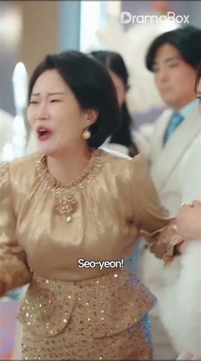 🥺Her real family arrives at last #dramabox #iti71 #shorts #cdrama #fyp #minidrama