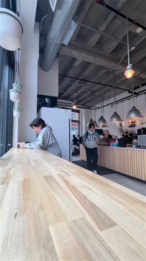 SWErikCodes on Instagram: "my busy life 🥱"