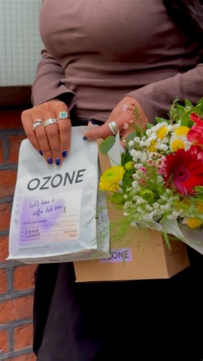 Ozone Coffee on Instagram: "Celebrate Valentine’s with us ❤️ Our Coffee Date Blend is here all week - with a space to write your name and your Valentine’s. It’s giving love note, but make it coffee. And on Valentine’s Day (Saturday), we’re dropping a limited‑edition Valentine’s Bundle: 💐 A cute bouquet from local Hackney florist @siansahs_florist ☕ Plus your drink of choice - coffee, matcha, chai, tea or hot chocolate (iced or hot) These are super limited, so swing by Ozone Shoreditch or London