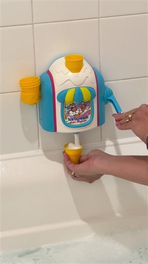 Level up your kids’ bath time with this ice cream bubble fun maker! 🍦🫧 It is SO stinking cute, super easy to use, and the best part? No batteries needed! Your kids are going to have so much fun with this one! 🛁✨ #BathTimeFun #KidsActivities #MomFinds #KidsToys #FunFinds