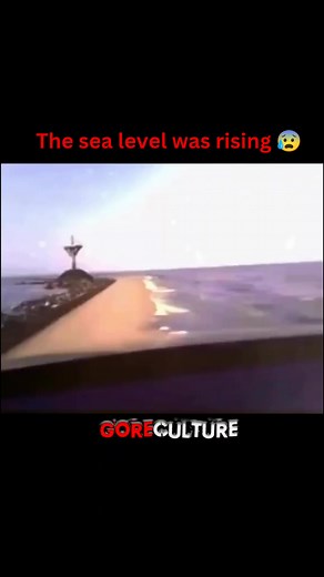 1.1M views · 5.8K reactions | This gives me anxiety  #water #scary #OMG #watch #creepy #trendingreelsvideo #fypシ | GoreCulture | Facebook