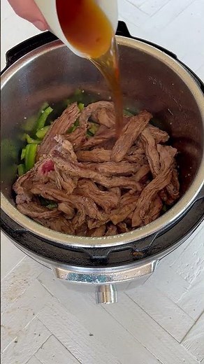 Instant Pot Pepper Steak | Tender, Saucy & 30-Minute Dinner | #shorts