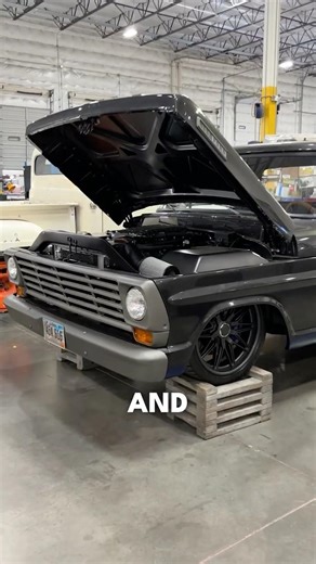 Custom Paint On A 1967 F100