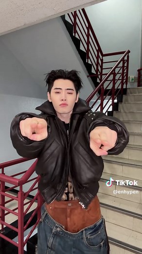 Sunghoon's Knife Performance - ENHYPEN