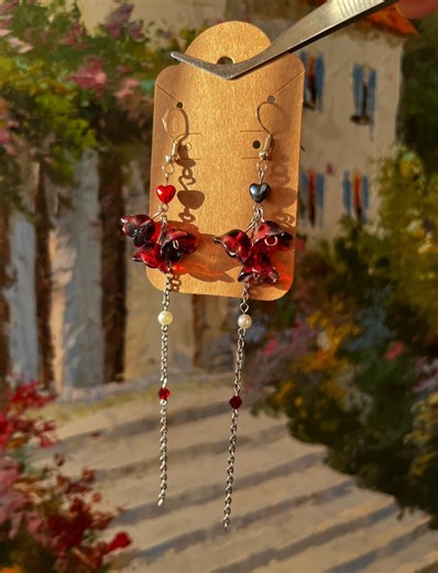 Queen of Hearts, Alice in Wonderland Inspired Dangle Earrings, Bellflower Earrings - Etsy