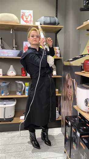 Top Shop Crna Gora on Instagram: "❤️ Za Valentinovo biramo poklone koji traju duže od jednog dana. Izdvajamo proizvode koji donose pravi komfor u svakodnevicu: 🛌 udobni dušeci za kvalitetan odmor, 🍲 Delimano multicooker za lagane večere bez stresa, ✨ AirTech Pro styler za frizuru kao iz salona, 💨 Nano paročistač za dom koji blista bez hemije. Jer ljubav nisu samo ruže — nekad je to miran san, topla večera i malo više vremena za sebe i one koje volimo. 💘 Iskoristite dodatnih –14% povodom Dana