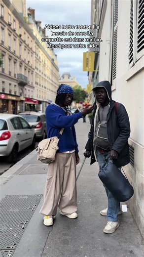 Aidons les personnes dans le besoin. Participez à la cagnotte, le lien est dans ma bio. Même 1 € ou peut importe ce de chacun peut vraiment changer la journée de quelqu'un.