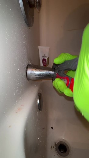Effortless Tub Spout Replacement Guide