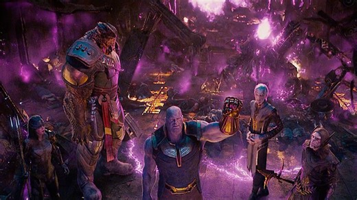 漫威宇宙里最大反派BOOS灭霸闪亮登场