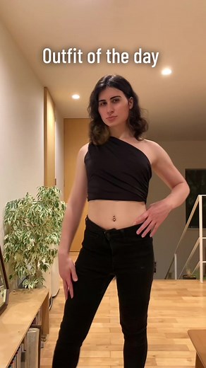 Riana Koala: Embracing Transgender Modeling in Japan