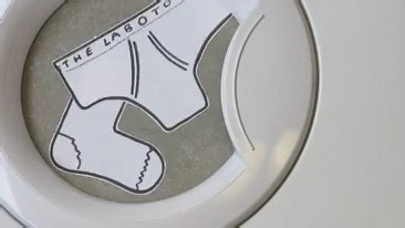 How Does A Washing Machine Work? [WMTeardown Part 3/3] #WashingMachine #Tech ► Check out the full video at: https://www.youtube.com/watch?v=-g4Qs3zNrsE&list=PLPz-I0BhXRDI1l8fTZTKJS-ymHxwp06hu ▬▬▬▬▬▬▬▬▬▬▬▬▬▬▬▬▬▬▬▬▬ ╔══╦╗╔╦═╦╗╔═╦╗╔═╦══╦═╦╗╔╦╗╔╗ ╚╗╔╣╚╝║═╣║║═║╚╣║╠╗╔╣║║╚╝╠╗╔╝ ═║║║╔╗║═╣╚╣╦║║║║║║║║║║╠╣║║║═ ═╚╝╚╝╚╩═╩═╩╩╩═╩═╝╚╝╚═╩╝╚╝╚╝═ #picoftheday #howdoesitwork #washingmachine #workingprinciple #components #parts #tutorial #HOWTO #DIY #motor #waterpump #waterpipes #solenoidvalves #tub #basin #drum #pr