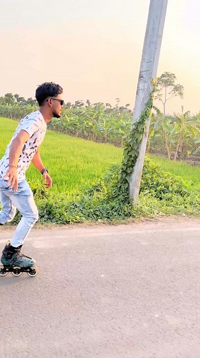 50K views · 1K reactions | Skating #viralshorts #shortsvideo #facebookreel #girlsreactions #reaction #cycle #girl #shorts | Skating boy Dip | Facebook