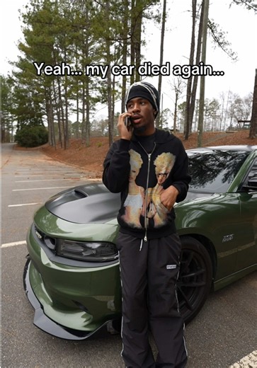 $200 tow vs a 60-second fix #caraccessories #jumpstarter #airpump #hieha